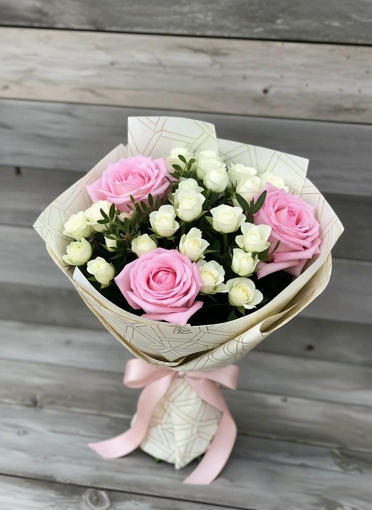 Букет цветов из: Розы в Курумкане