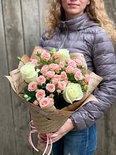 Букет цветов из:  Розы #REPLACE_PRED# Курумкане