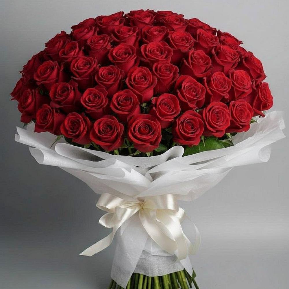 Букет 101 Красная роза Блэк Мэджик в Курумкане
