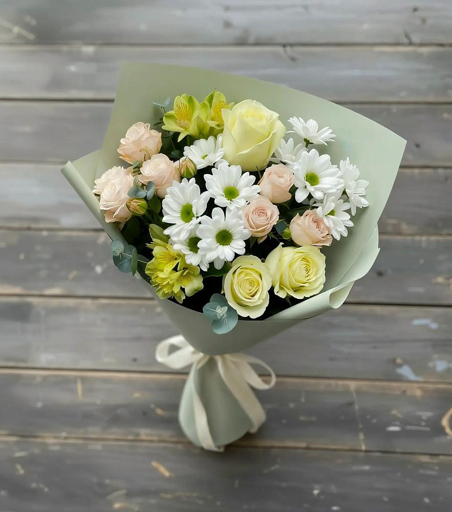 Букет цветов из: Альстромерии, Розы и Хризантемы в Курумкане