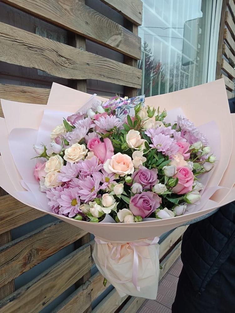 Букет цветов из: Розы и Хризантемы в Курумкане