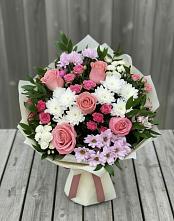 Букет цветов из:  Альстромерии, Гвоздики, Розы и Хризантемы в Курумкане