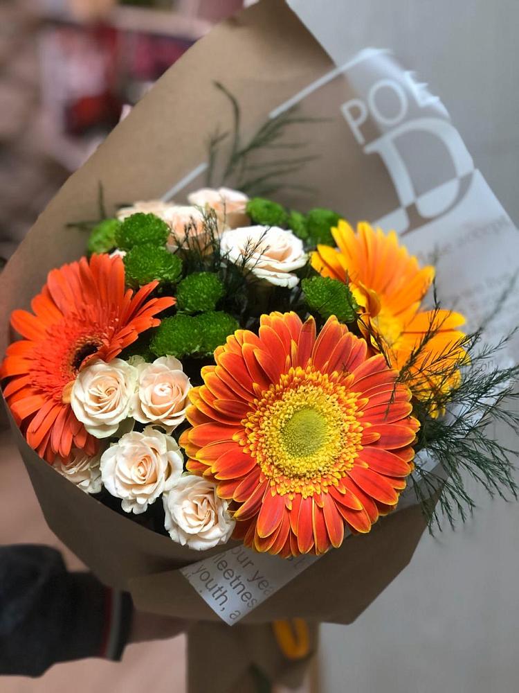 Букет цветов из: Герберы, Хризантемы и Розы в Курумкане