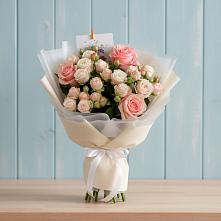 Букет цветов из:  Розы #REPLACE_PRED# Курумкане
